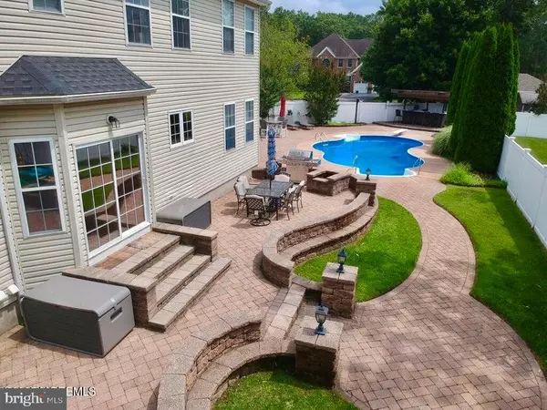 Lanoka Harbor, NJ 08734,747 HILL ST