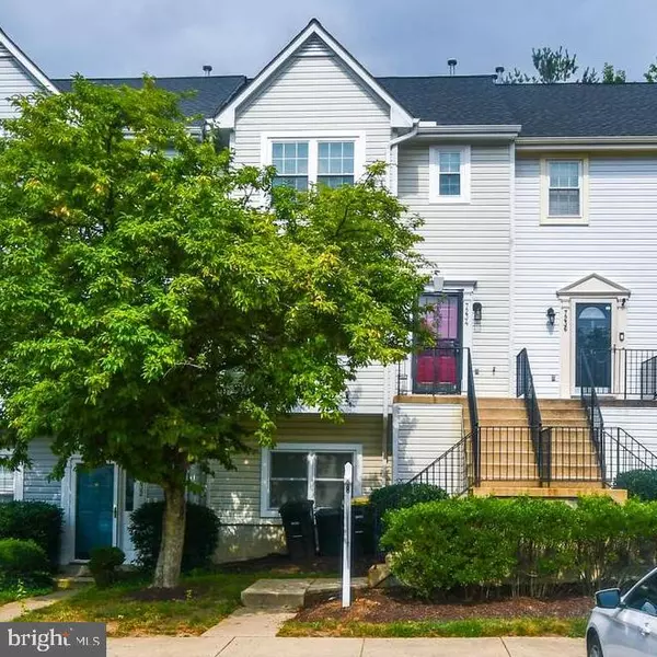 7234 TAMO CT #8, Landover, MD 20785