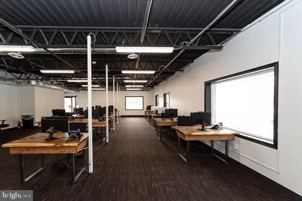 Vineland, NJ 08360,1170 KARIN ST