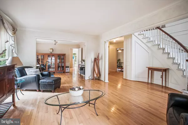Chantilly, VA 20151,13605 OLD CHATWOOD PL