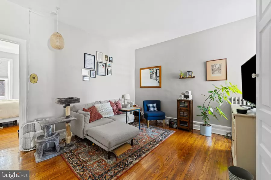 876 N 23RD ST #FLR. 3, Philadelphia, PA 19130
