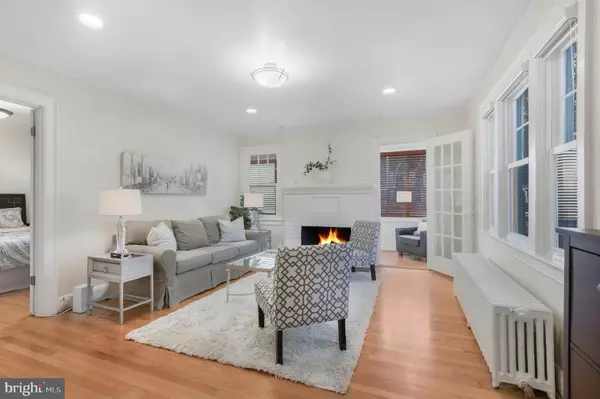 Arlington, VA 22202,632 24TH ST S