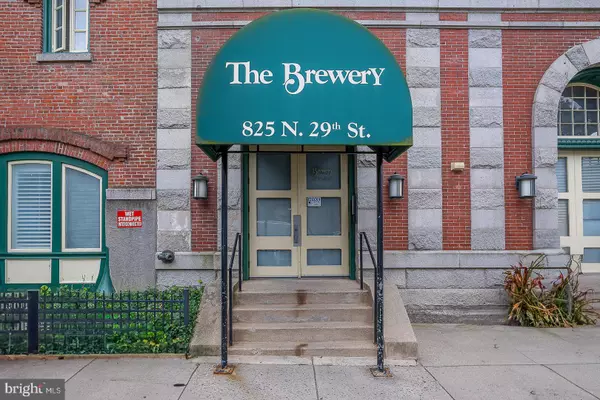 Philadelphia, PA 19130,825-00 N 29TH ST #4G