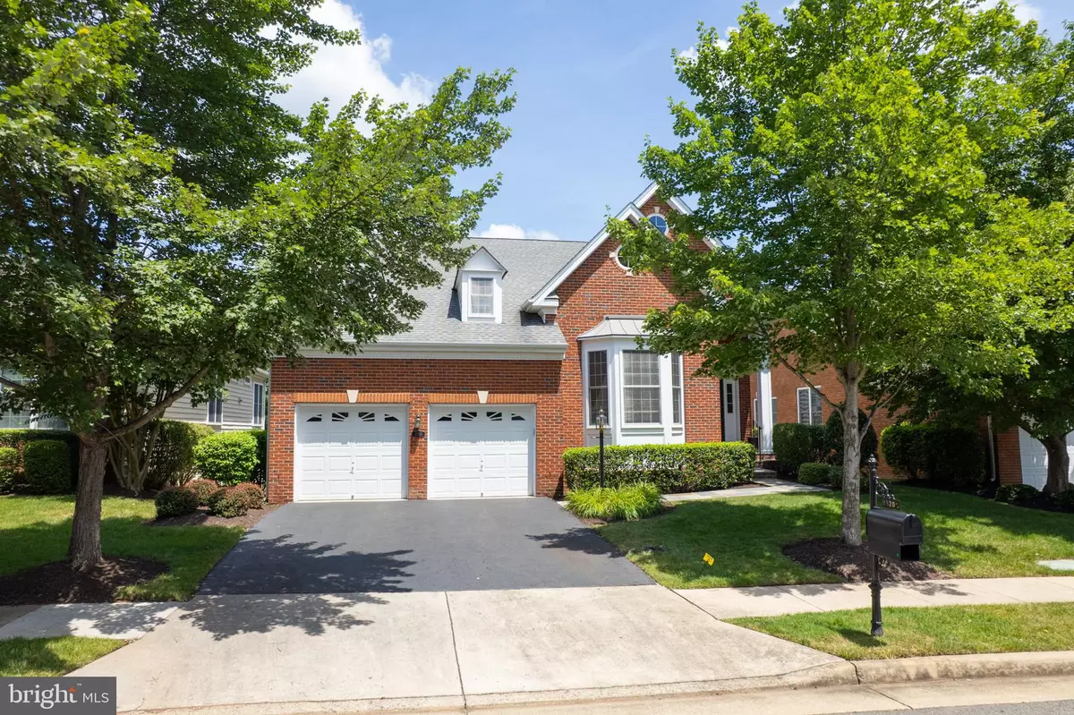 Haymarket, VA 20169,15206 BRIER CREEK DR