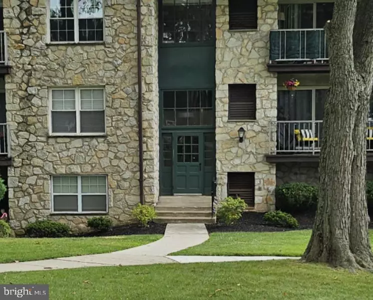 361 DRUMMERS LN, Wayne, PA 19087
