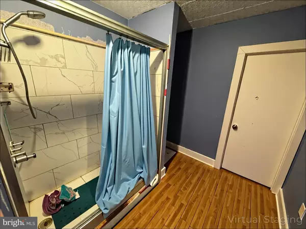 Philadelphia, PA 19122,1653 N CADWALLADER ST