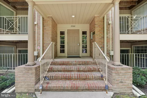 Abingdon, MD 21009,3500 THOMAS POINTE CT #2B