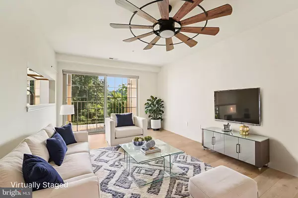 Abingdon, MD 21009,3500 THOMAS POINTE CT #2B