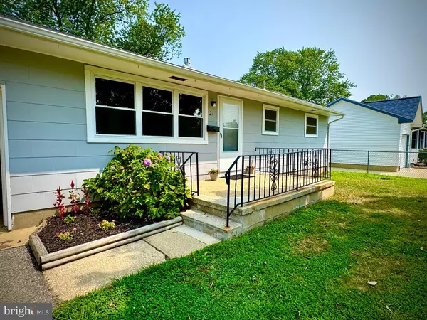 Bayville, NJ 08721,27 ANCHORAGE BLVD