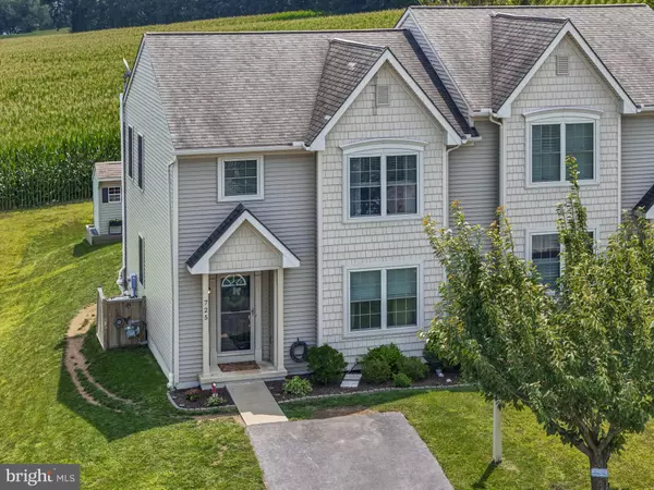 Red Lion, PA 17356,725 DANBURY DR