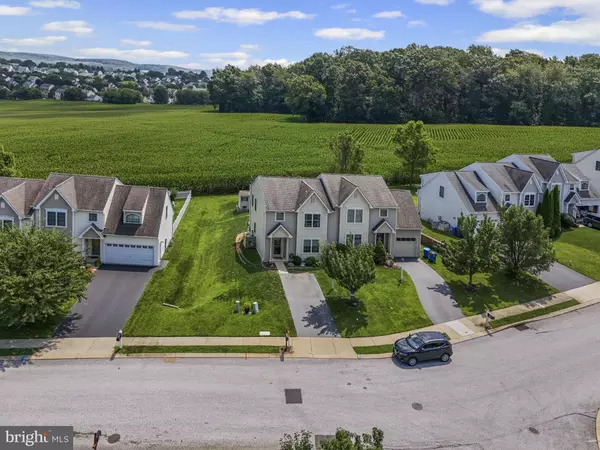 Red Lion, PA 17356,725 DANBURY DR