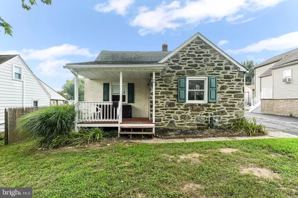 50 NEELD LN, Aston, PA 19014