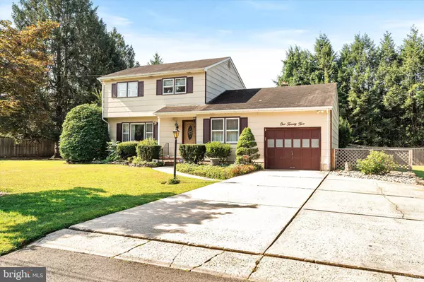 125 LAURA AVE, Hamilton, NJ 08619