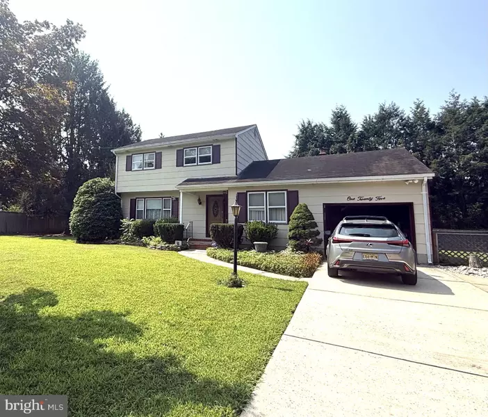 125 LAURA AVE, Hamilton, NJ 08619