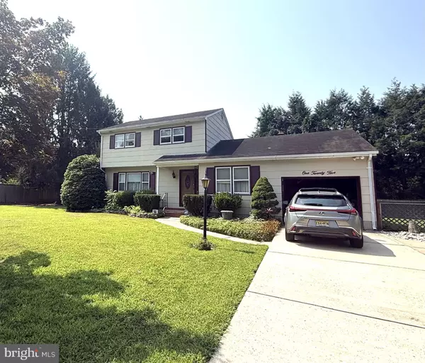 125 LAURA AVE, Hamilton, NJ 08619