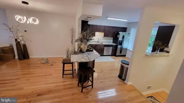 Springfield, VA 22152,6178 FOREST CREEK CT