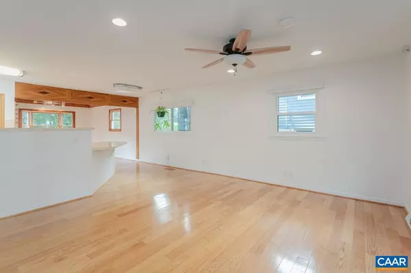 Charlottesville, VA 22903,1706 CHERRY AVE