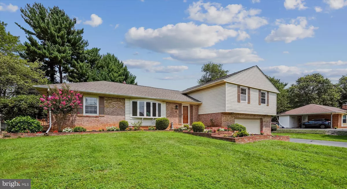 Olney, MD 20832,18921 CLOVER HILL LN