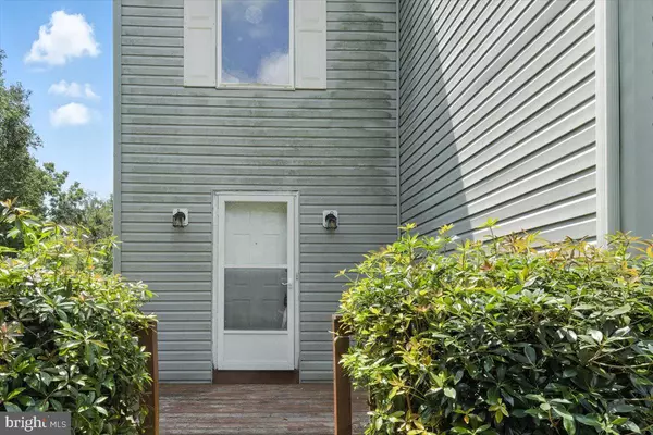 Lexington Park, MD 20653,48009 FREEHOLD DR