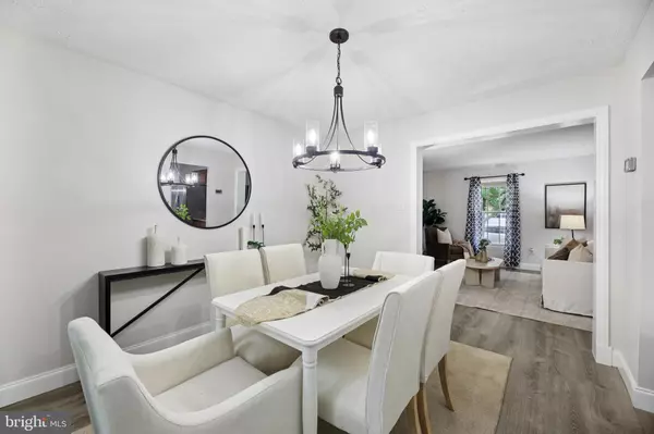 Laurel, MD 20723,9060 MANORWOOD RD