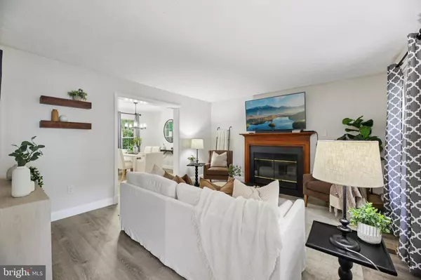 Laurel, MD 20723,9060 MANORWOOD RD