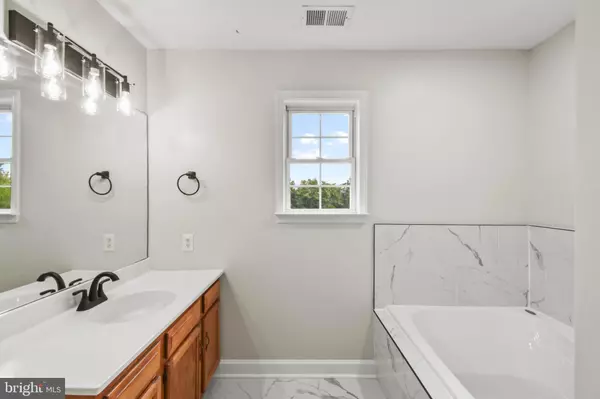 Winchester, VA 22603,441 FAIR LN
