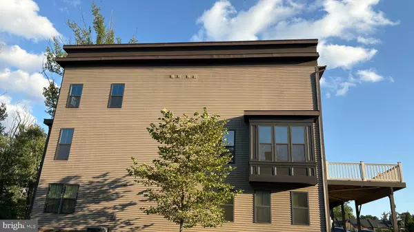 Fairfax, VA 22031,3161 VIRGINIA BLUEBELL CT