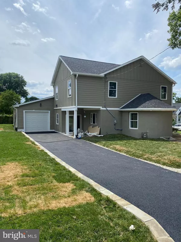 Jenkintown, PA 19046,141 RAY ST