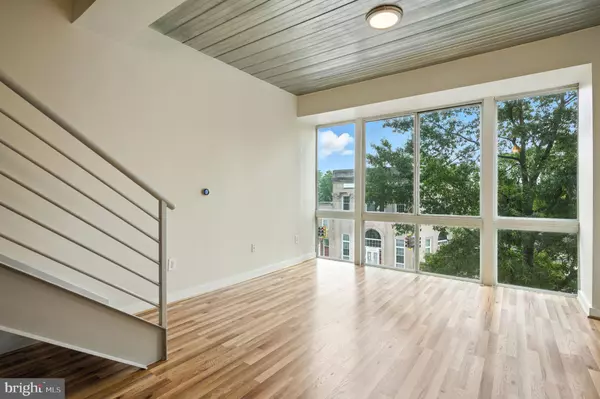 Washington, DC 20011,5885 COLORADO AVE NW #208