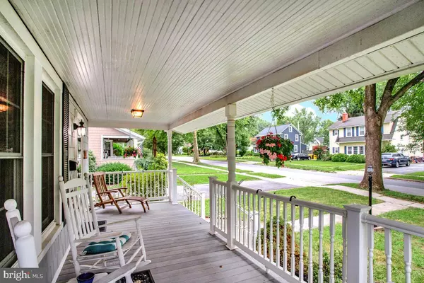 Linthicum Heights, MD 21090,113 SYCAMORE RD