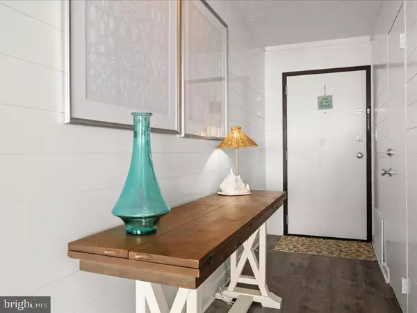 Bethany Beach, DE 19930,409 ANNAPOLIS HOUSE RD #409N