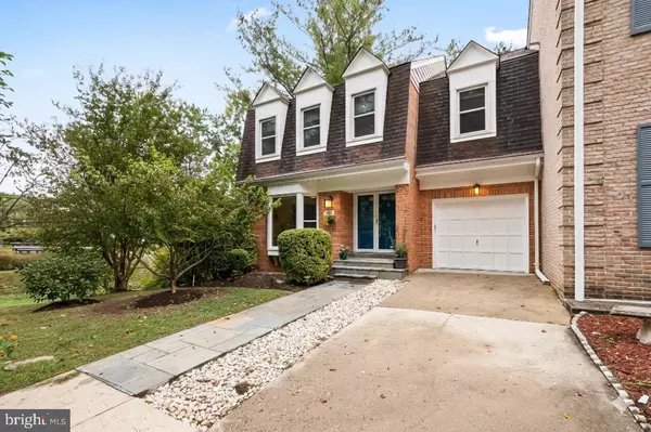 Bethesda, MD 20817,7443 CRESTBERRY LN