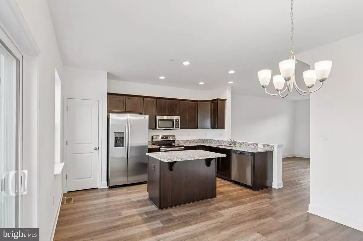 Hanover, PA 17331,119 HOLSTEIN DR #163