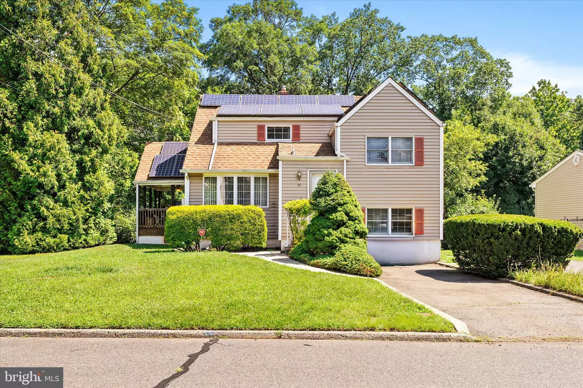 Somerset, NJ 08873,39 RUNYON AVE