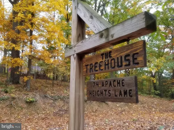 74 APACHE HEIGHTS LN, Berkeley Springs, WV 25411
