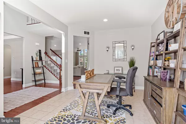 Hummelstown, PA 17036,941 POWDER HORN DR