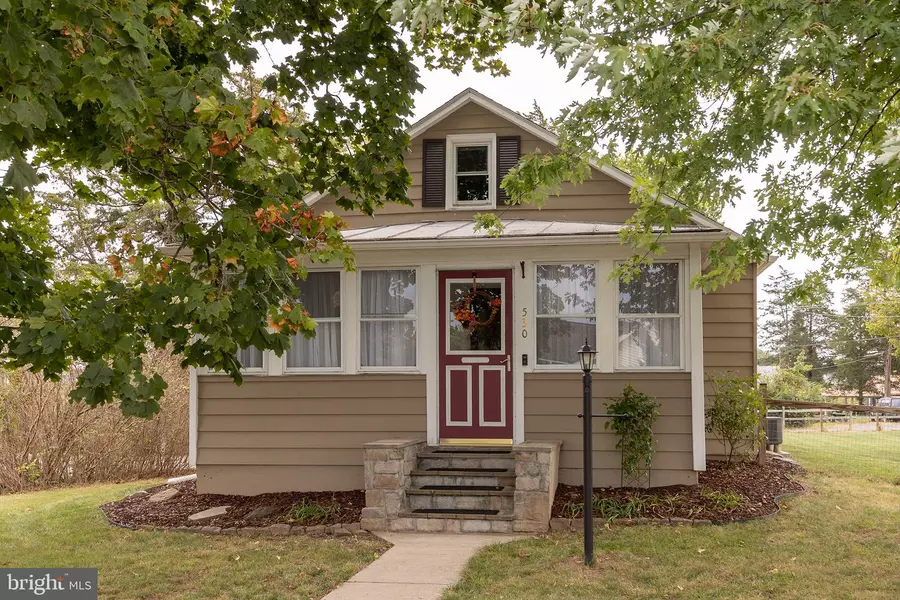 530 BURGESS ST, Strasburg, VA 22657