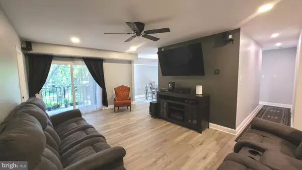 Annapolis, MD 21403,10 SILVERWOOD CIR #10