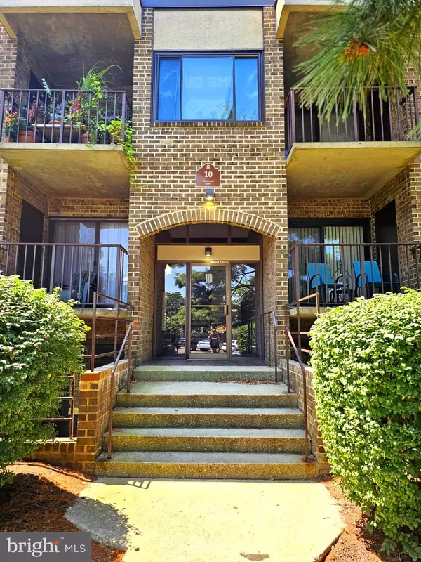 10 SILVERWOOD CIR #10, Annapolis, MD 21403