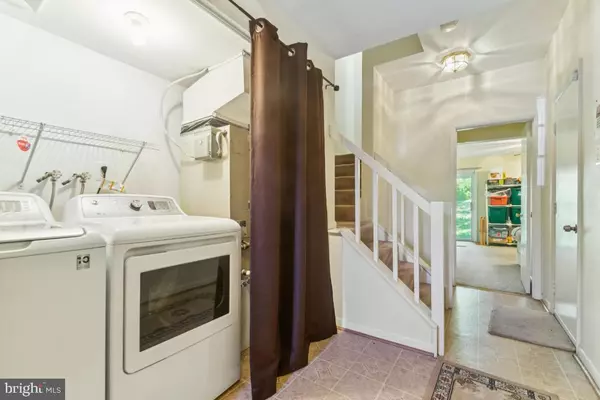 Laurel, MD 20707,14912 ASHFORD PL