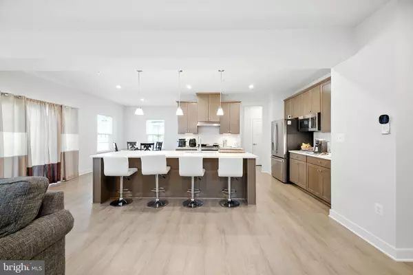 Bowie, MD 20716,15513 TWIN RIVER CIR