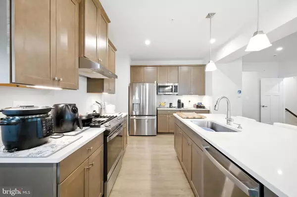 Bowie, MD 20716,15513 TWIN RIVER CIR