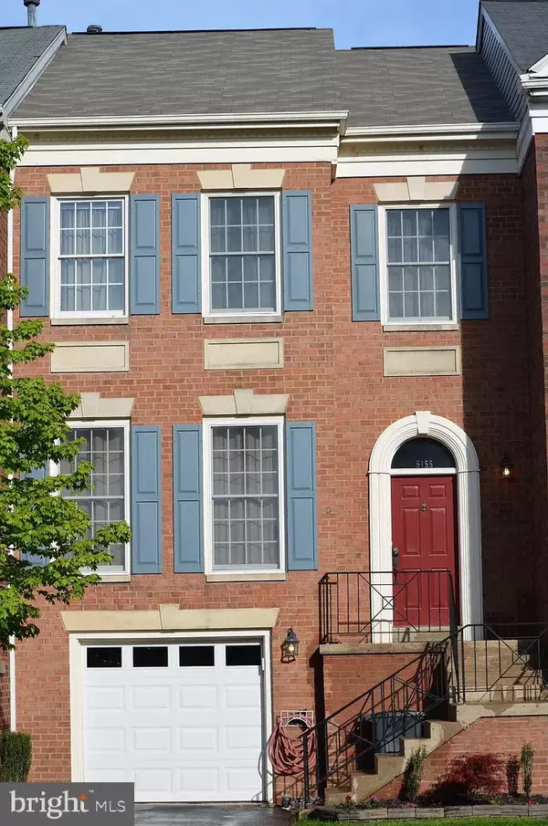 5155 WOODFIELD DR, Centreville, VA 20120