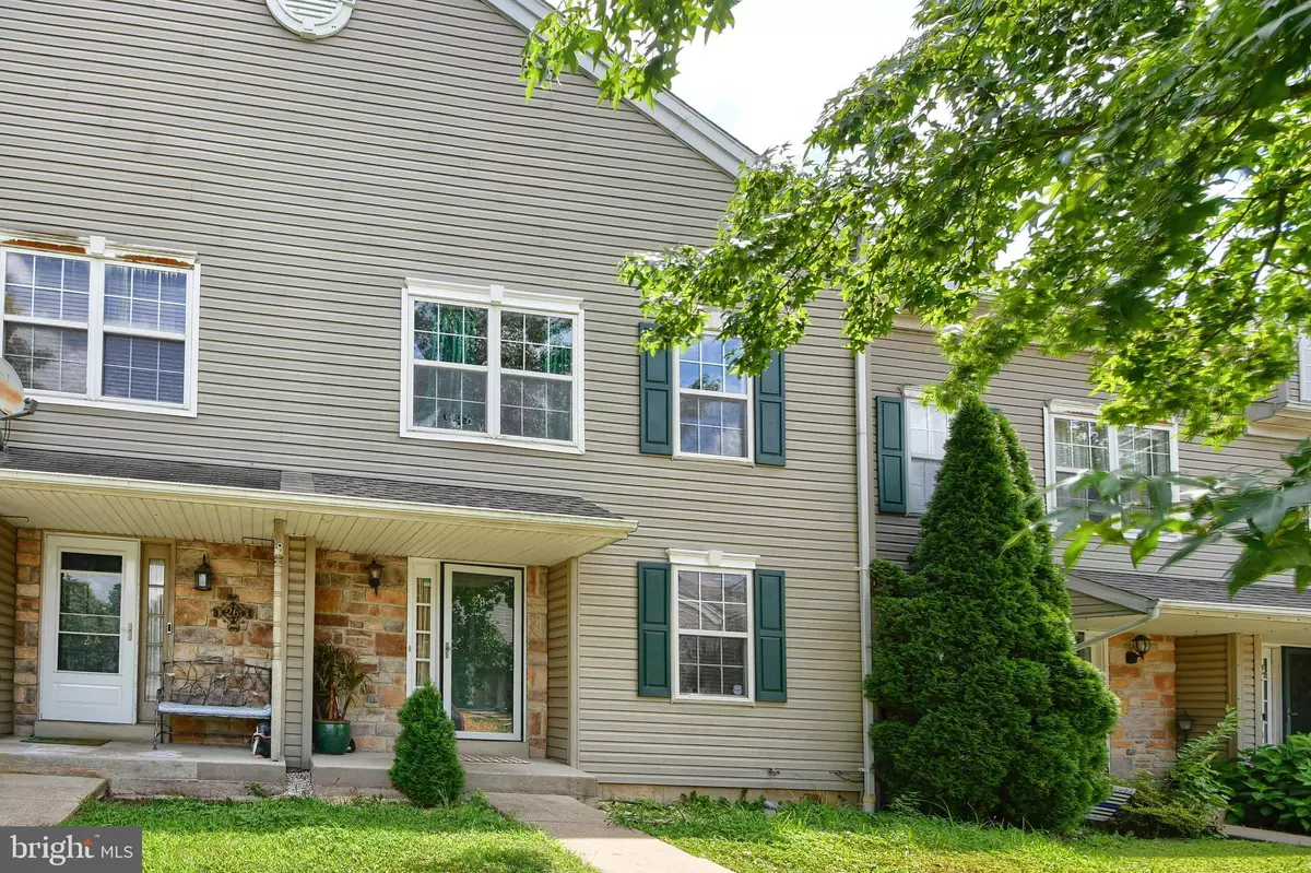 Perkasie, PA 18944,28 BRYANT DR