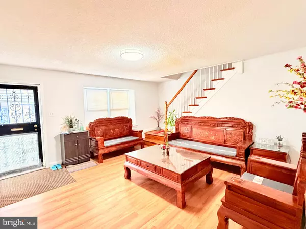 Philadelphia, PA 19111,1217 HALE ST