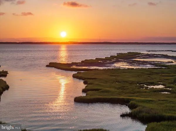 Ocean City, MD 21842,124 75TH ST #103