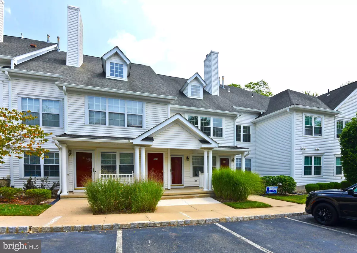 Princeton, NJ 08540,526 BRICKHOUSE RD