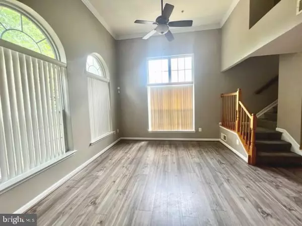 Upper Marlboro, MD 20774,12123 OPEN VIEW LN #111