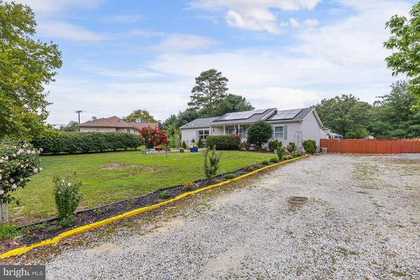 Pittsgrove, NJ 08318,4 COLUMBINE DR