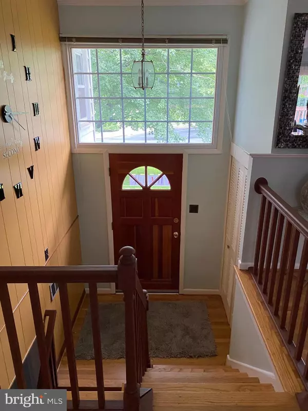 Vienna, VA 22180,8416 MANASSAS CIR